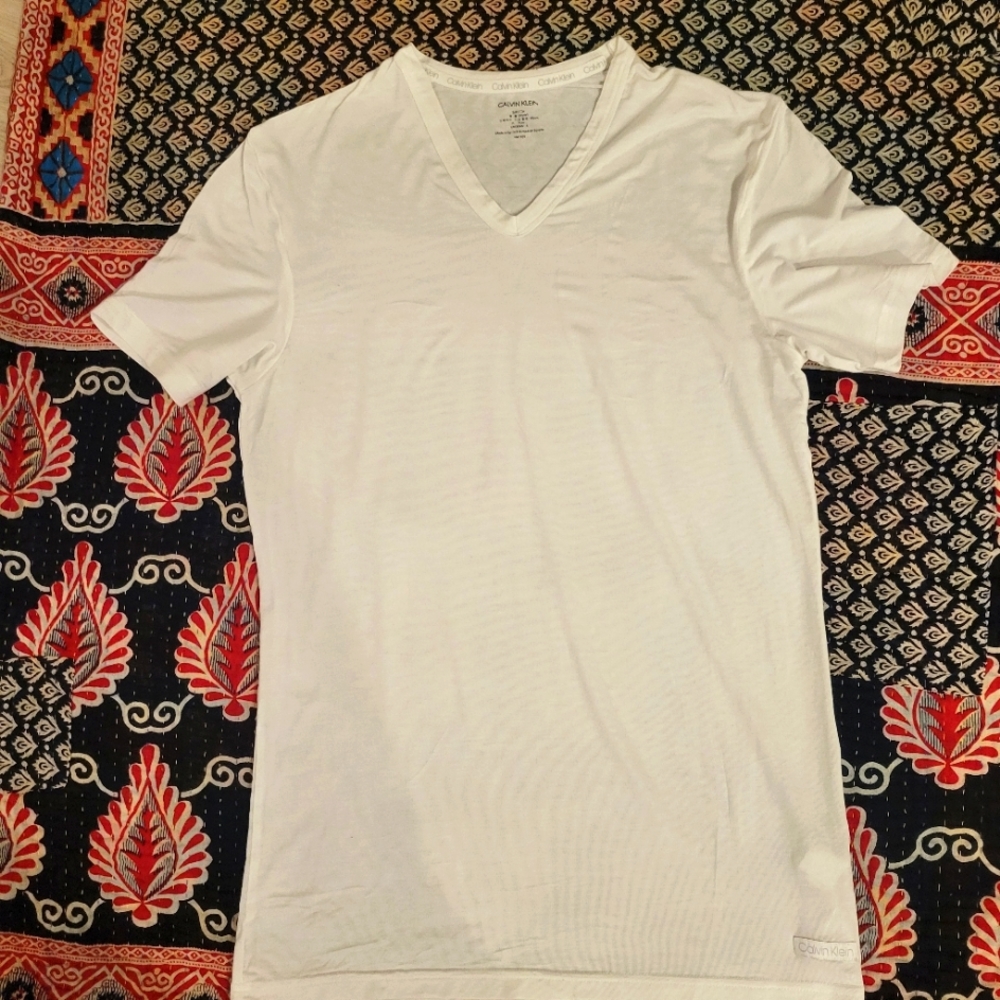CK white T